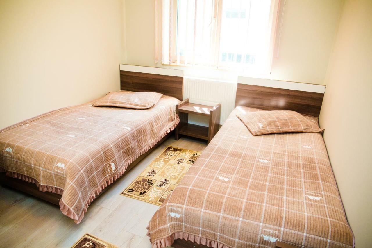 Apartament Calea Bucuresti Piteşti Exteriör bild